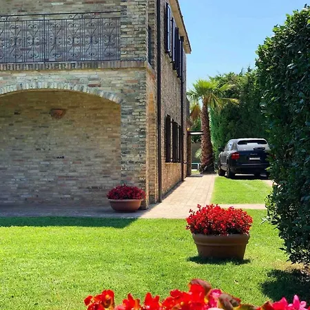 Villa Con Piscina In Abruzzo - A 7 Minuti Dal Mare *