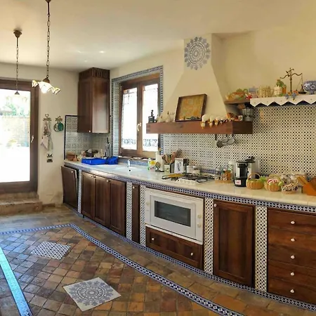 Con Piscina In Abruzzo - A 7 Minuti Dal Mare Villa