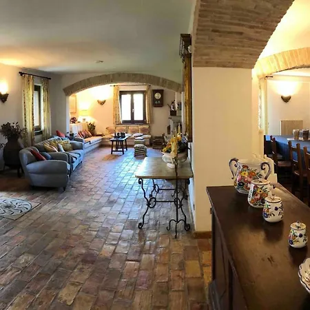 Villa Con Piscina In Abruzzo - A 7 Minuti Dal Mare *